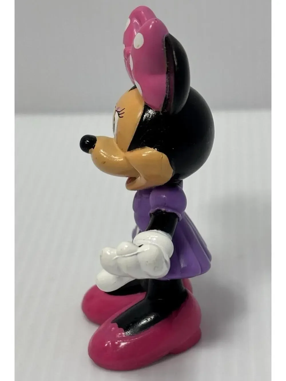Disney Minnie Mouse Bow-Tique Figure - Purple Polka Dot Dress - Toy GUC
